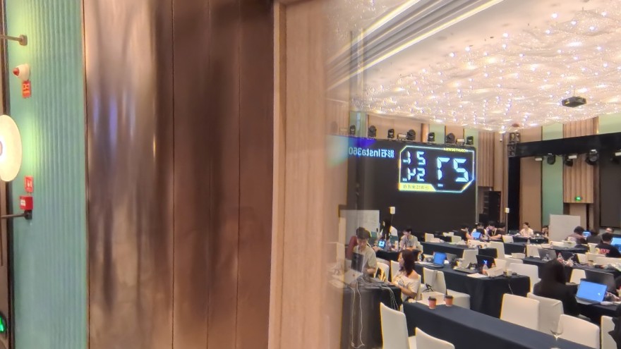 全景候选方向 G